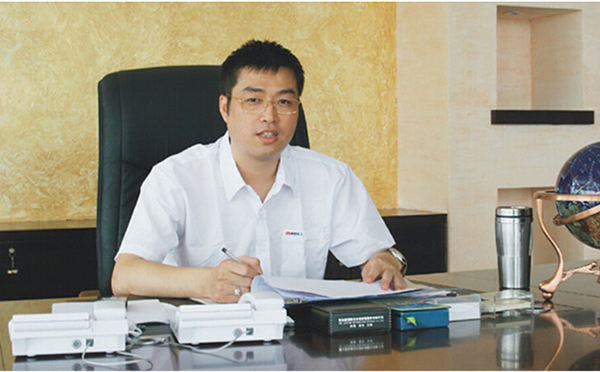 明邦化(huà)工董事長致(zhì)辭