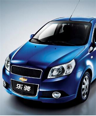 雪佛蘭流光銀色汽車漆(qī)展示 雪佛蘭流光銀(yín)色 汽車漆