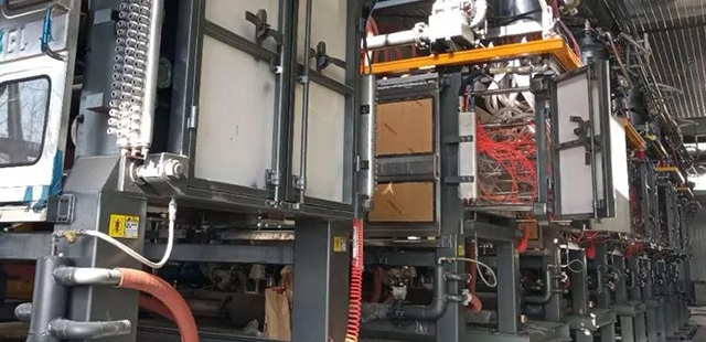 泡沫機器生產廠家泡沫包裝為何流行(háng)